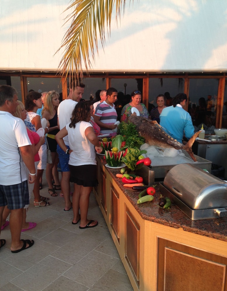 Rubi Hotel