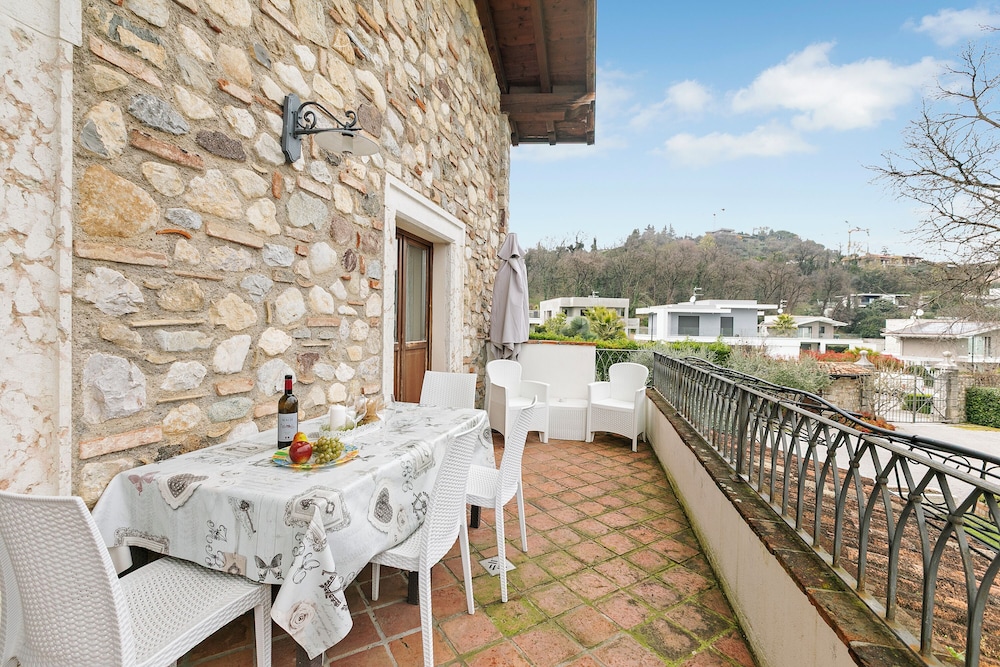 Cascina Crocelle Apartments