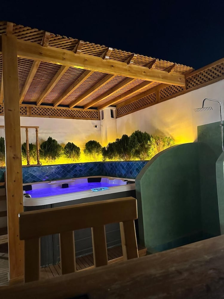 Riad Madinina