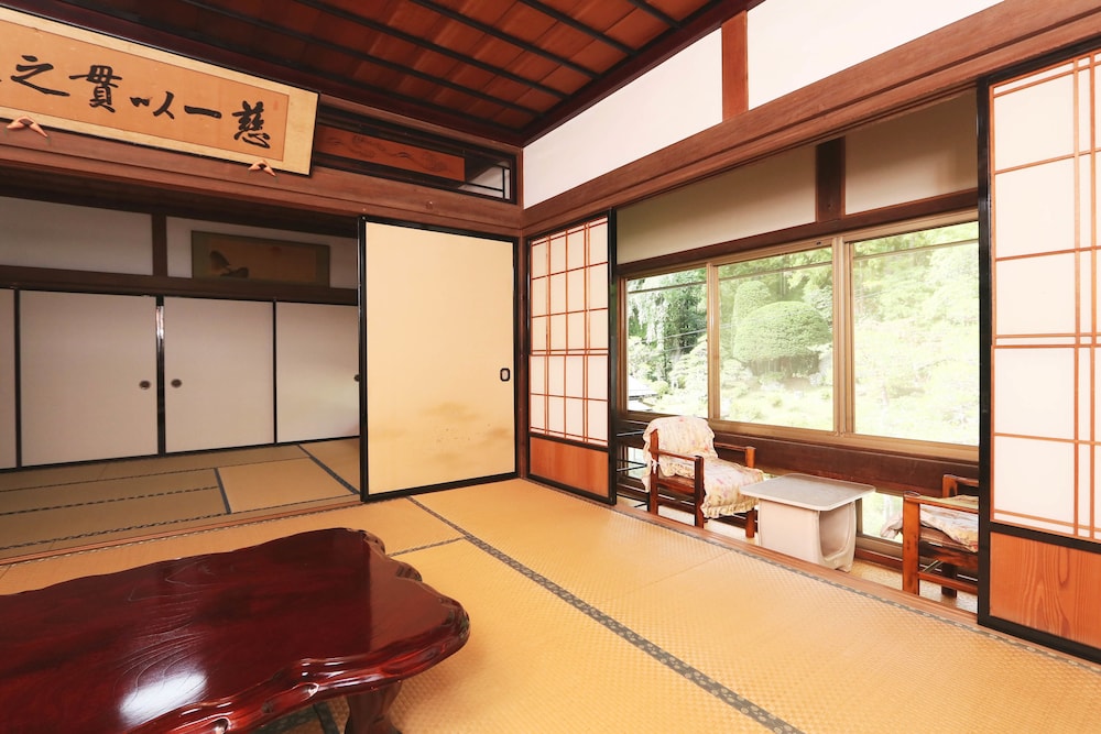 Shukubo Kakurinbo