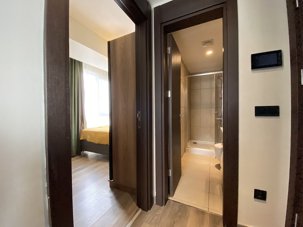Convenient Flat in Secured Residence in Kagithane