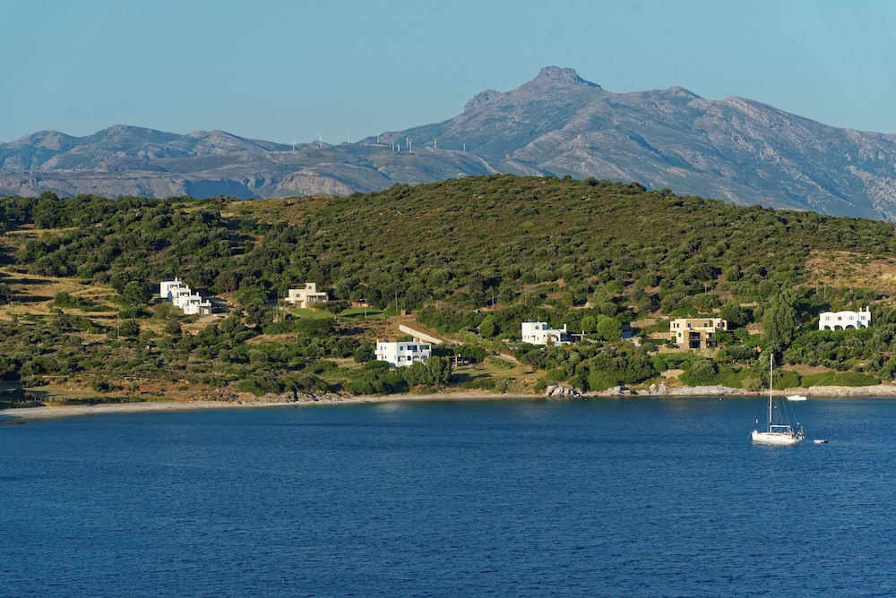 SkiNAmmos Eco Villas
