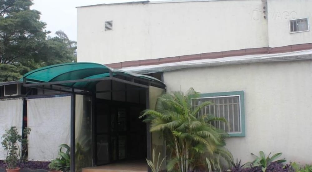 Ray's Inn