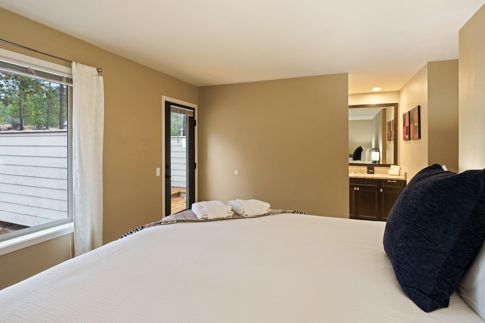 Poplar 32 3 Bedroom Home