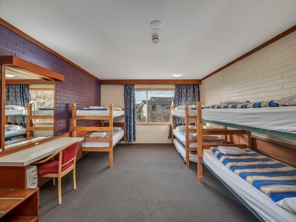 Snowy Valley - Hostel