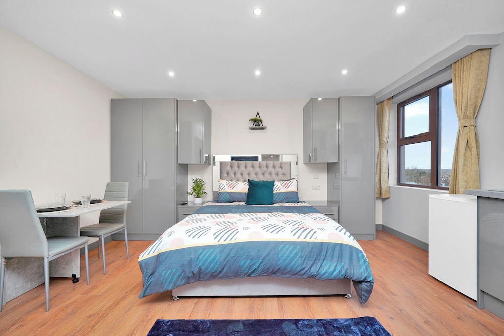 East London Studio Apartment - Ilford