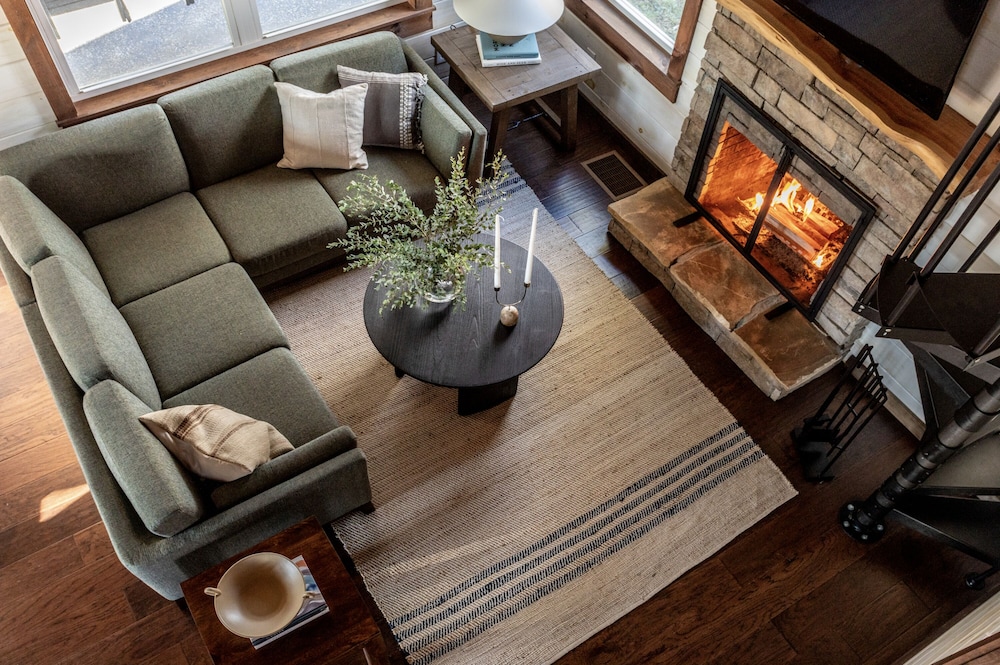 Creekside Haven by Boutiq view 4