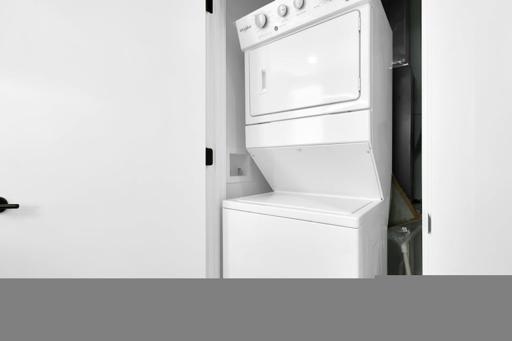 Stylish Getaway -columbus-3 Bedroom Masterpiece