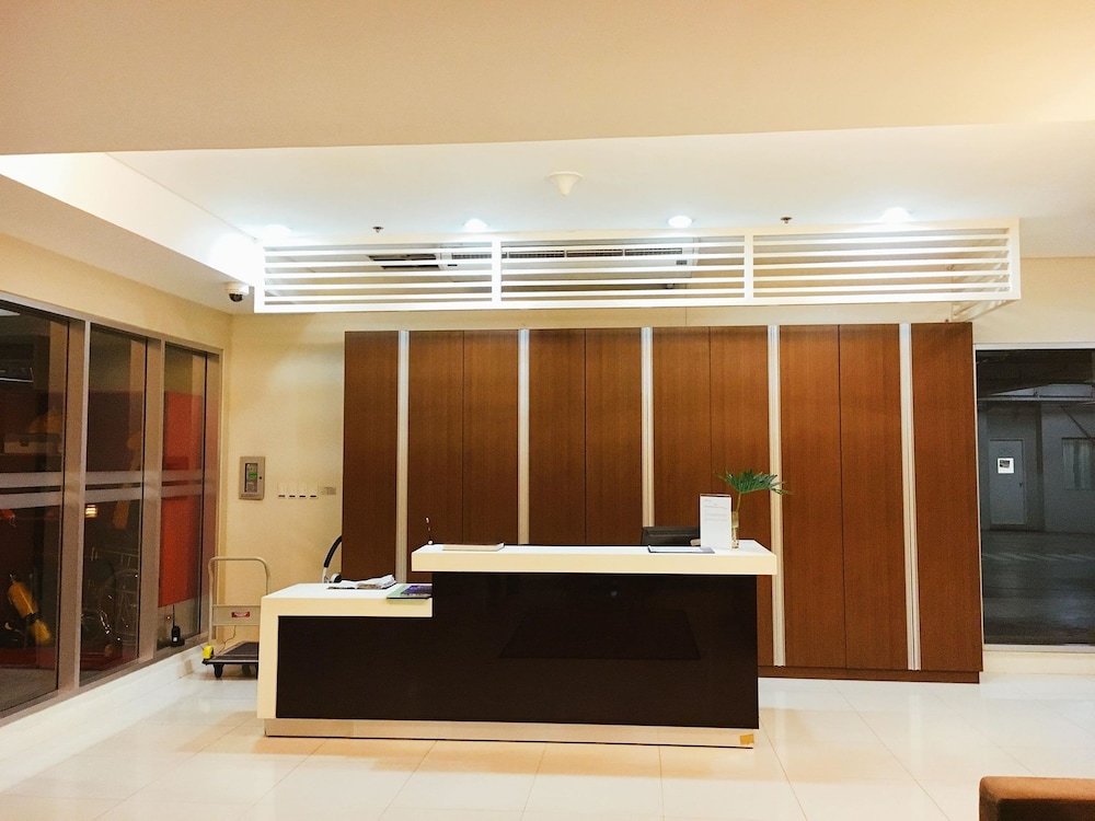 Cebu Vacations - Avida Tower Cebu by Sleepingpong - Property Image 2