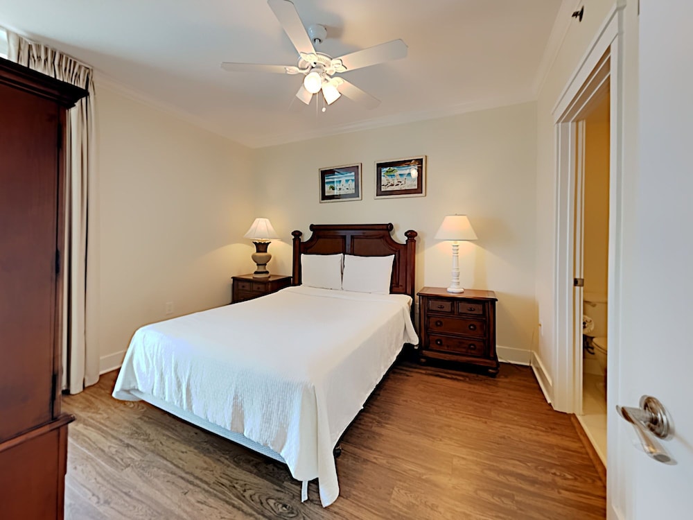 Waterscape by Southern Vacation Rentals view 3