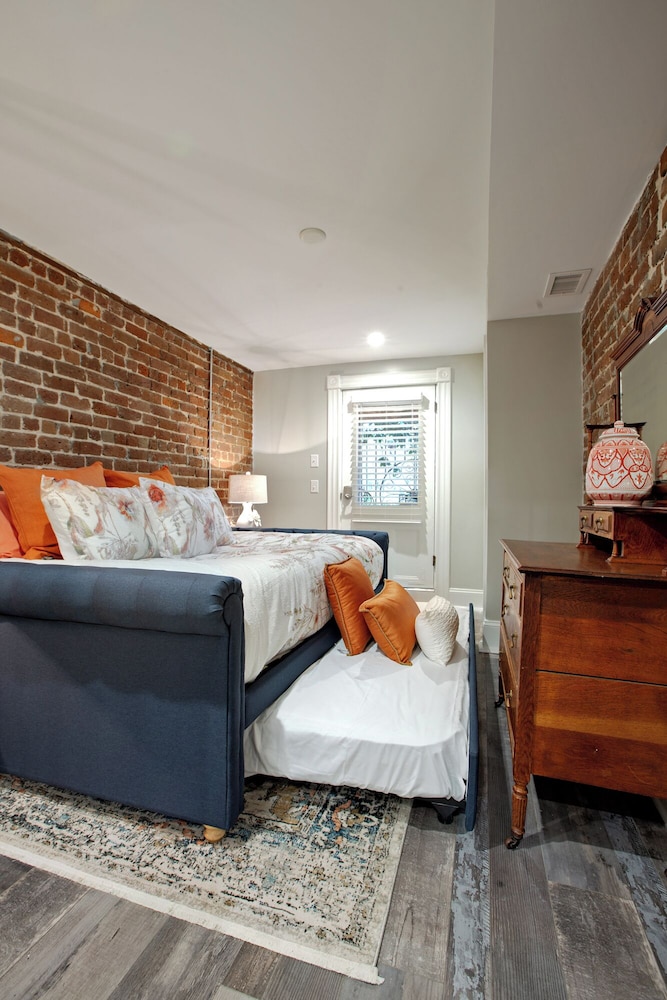 Restored Historic Home 5 BR 4.5 Bath