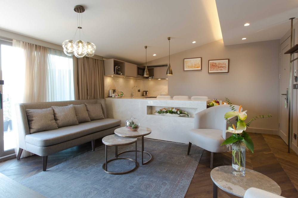 Noble22 Süitleri - Image 19