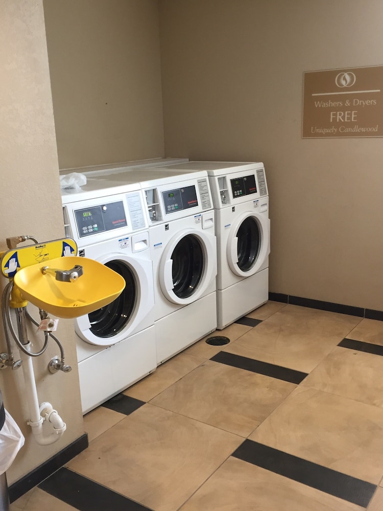 Candlewood Suites St. Clairsville by IHG