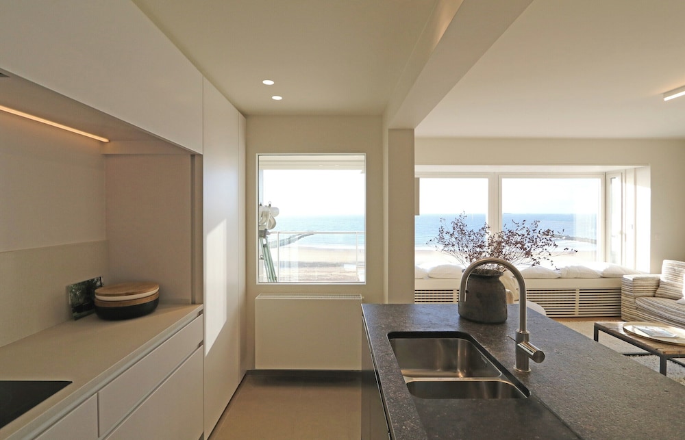 Apartment in Het Zoute Near Place Rubens