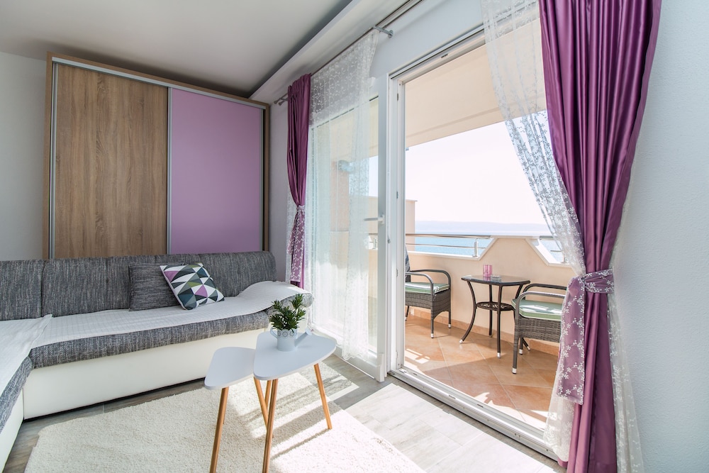 Apartments Rakuljic