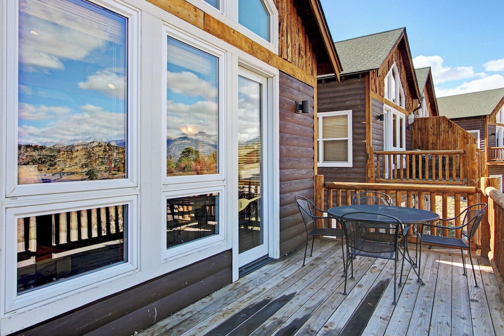 Estes Park Vacation Lodging