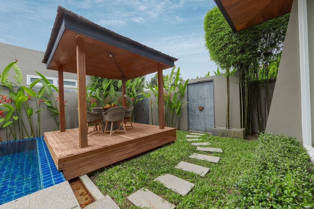 Solano Tropical 3BR Pool Villa at Bang Tao