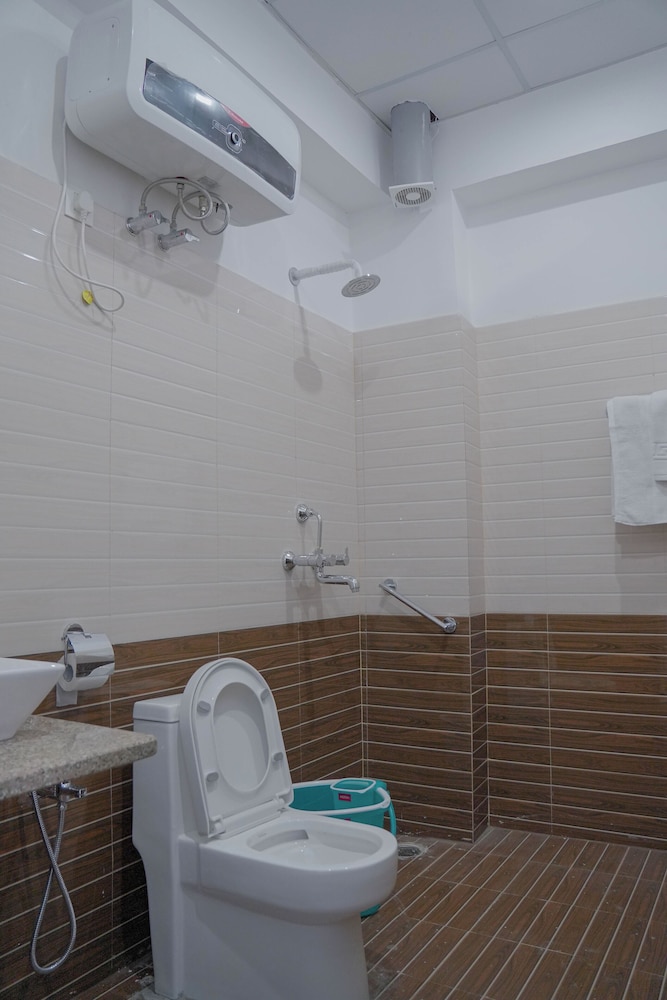 Dev Sneh Residency