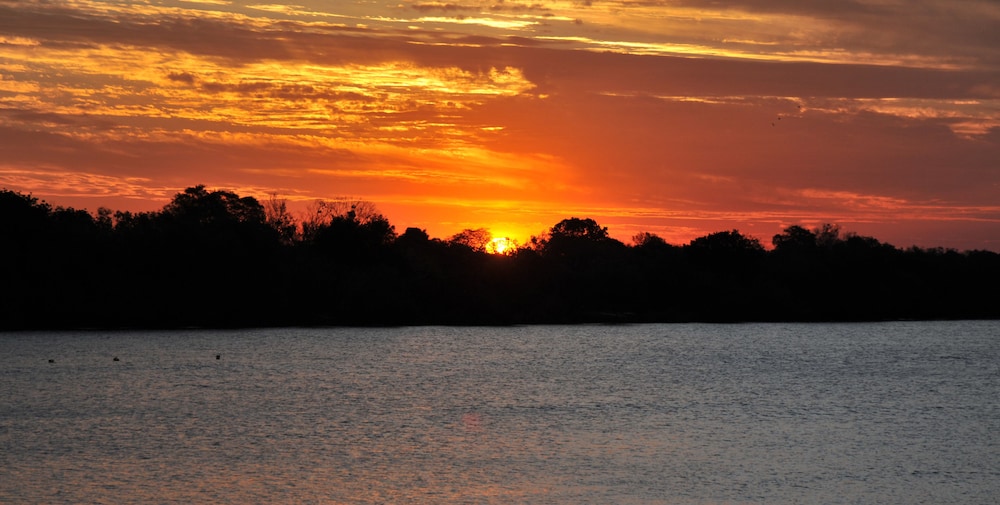 Victoria Falls Waterfront