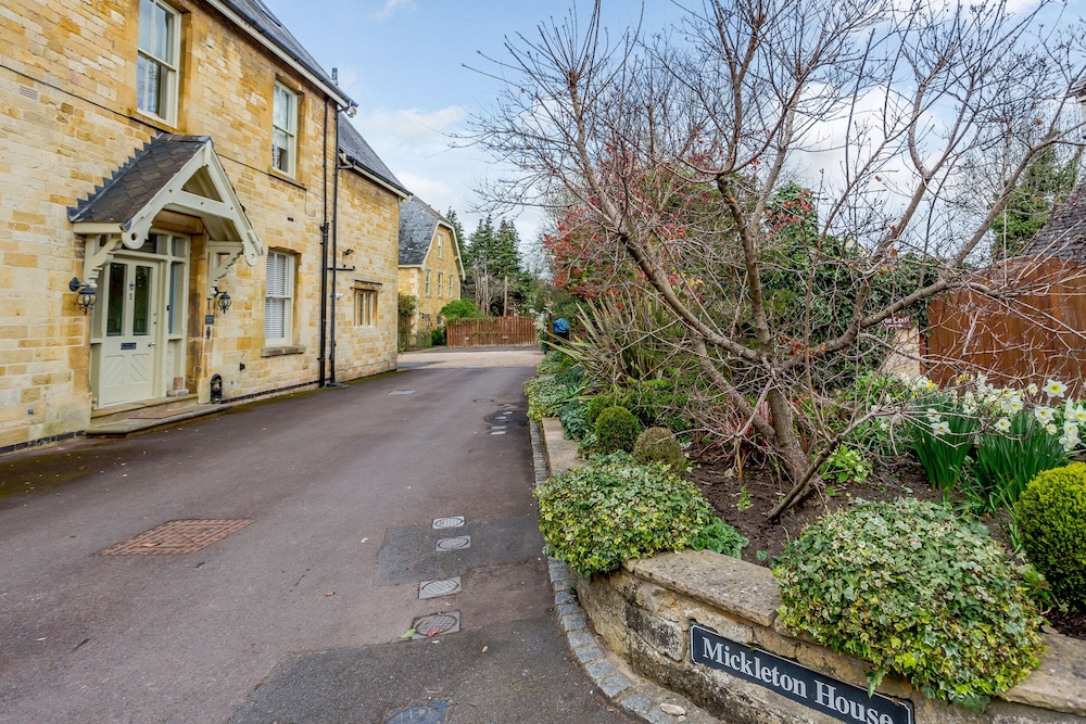Jasmine Cottage