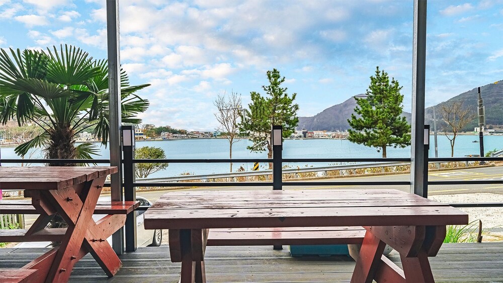 Geoje Youngsu Pension view 4