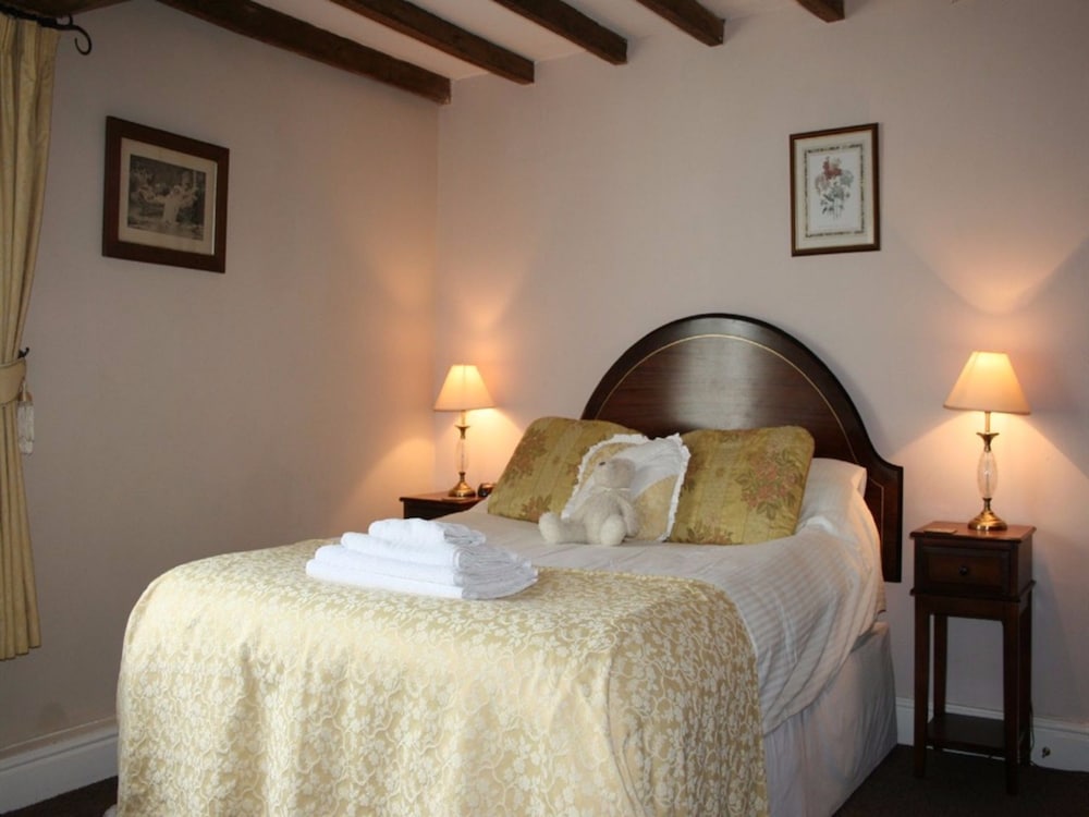 Manor Guest House
