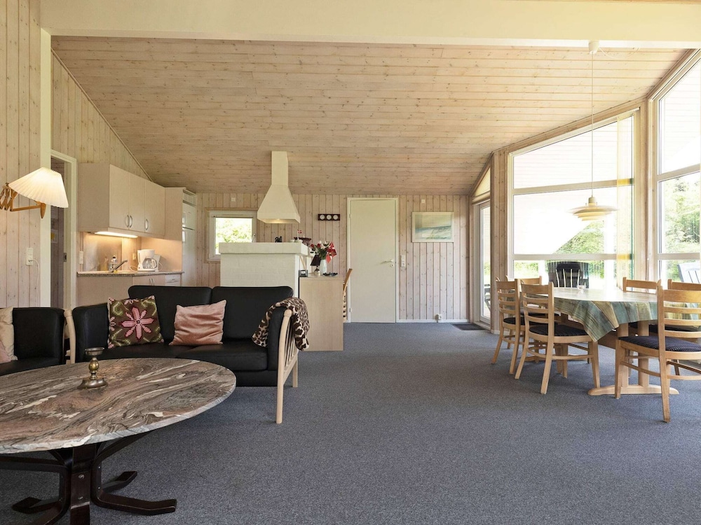 6 Person Holiday Home in Bindslev-by Traum view 4