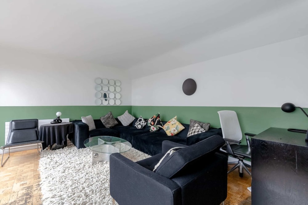 Cosy 1bedroom Flat - 2 Min Walk to Kensington Gardens!