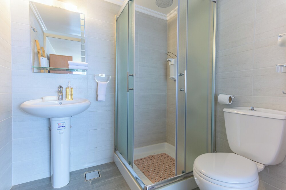 Sea Lofts-Kfar Abida Oceanfront Retreats