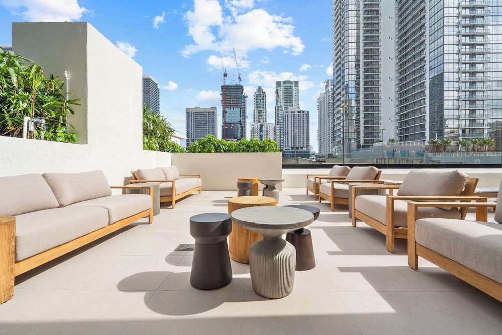 Luxury City Views in Downtown Miami