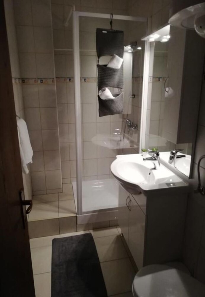 San - Comfortable and Great Location - A3 view 4