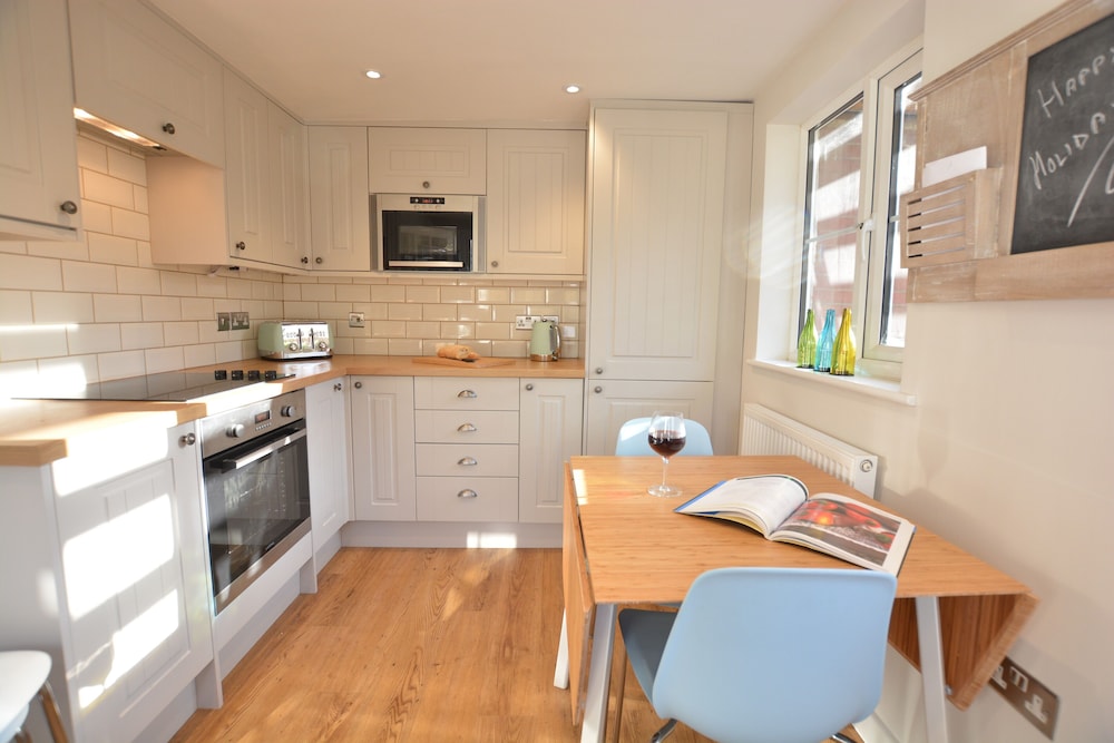 Little Turnpike Cottage, Melton