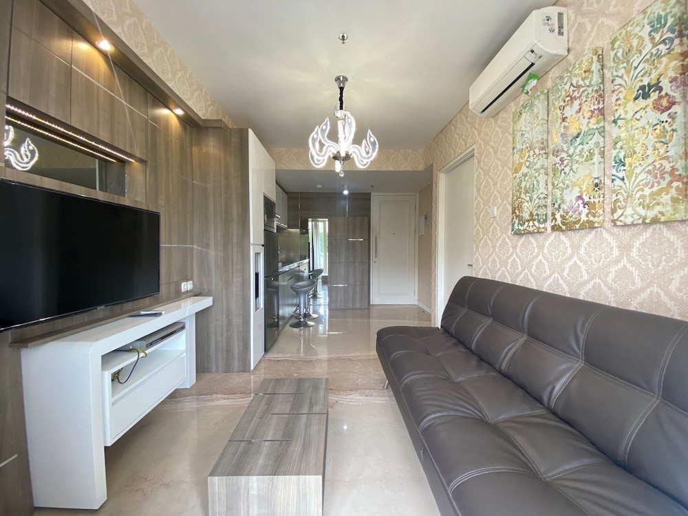 Luxurious 1Br Apartment At Landmark Residence Bandung