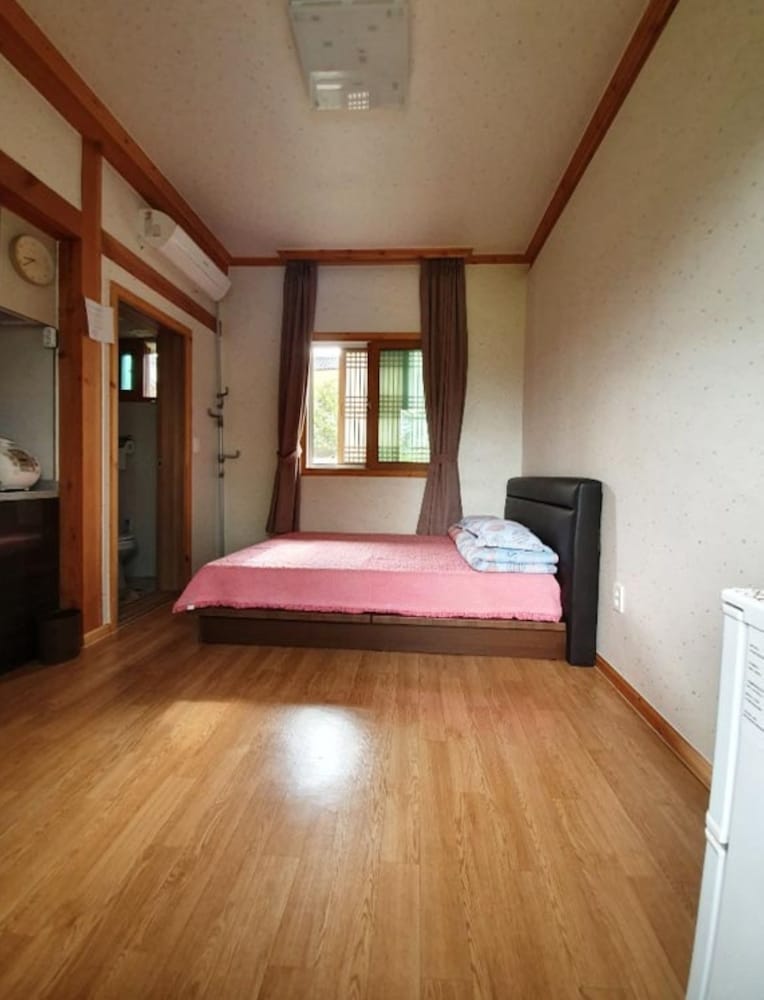 Sun Rise Pension