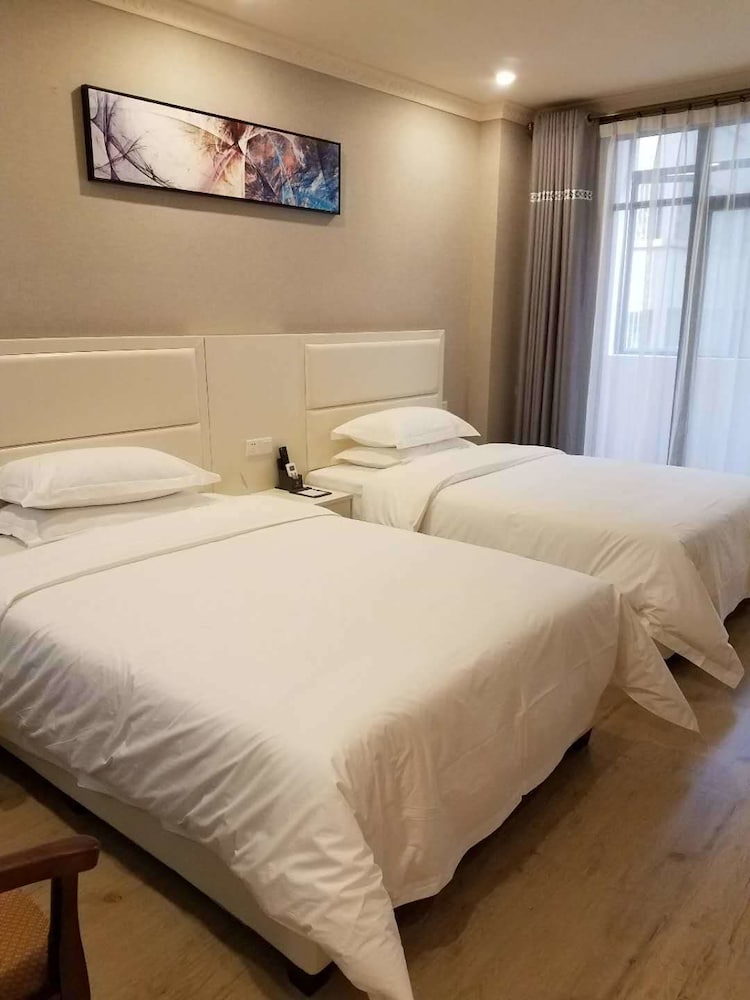 Yi Hao International Apartment
