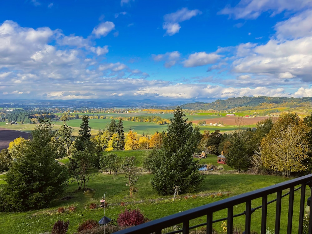 Bella Collina Bed & Breakfast