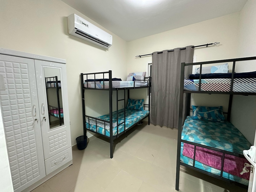 Palm Inn Hostel Mix Dormitory