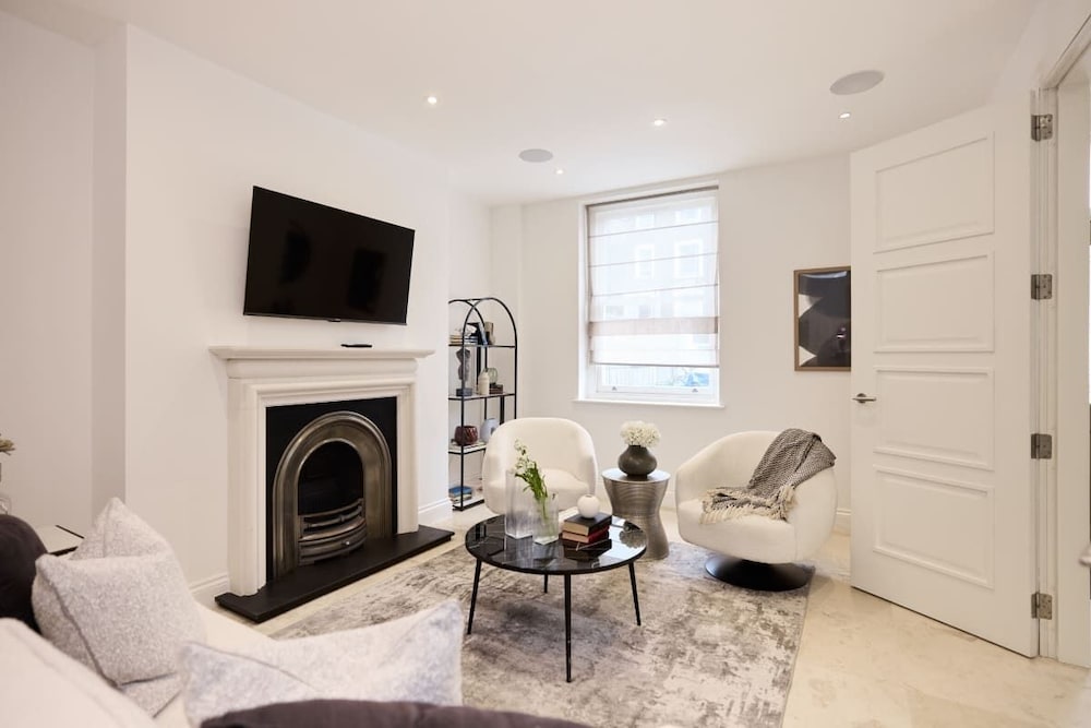 The Camden Park Place - Lovely 4bdr Flat With Garden