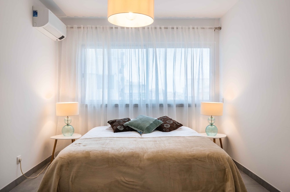 Caravelas 2 Bedroom Apartment