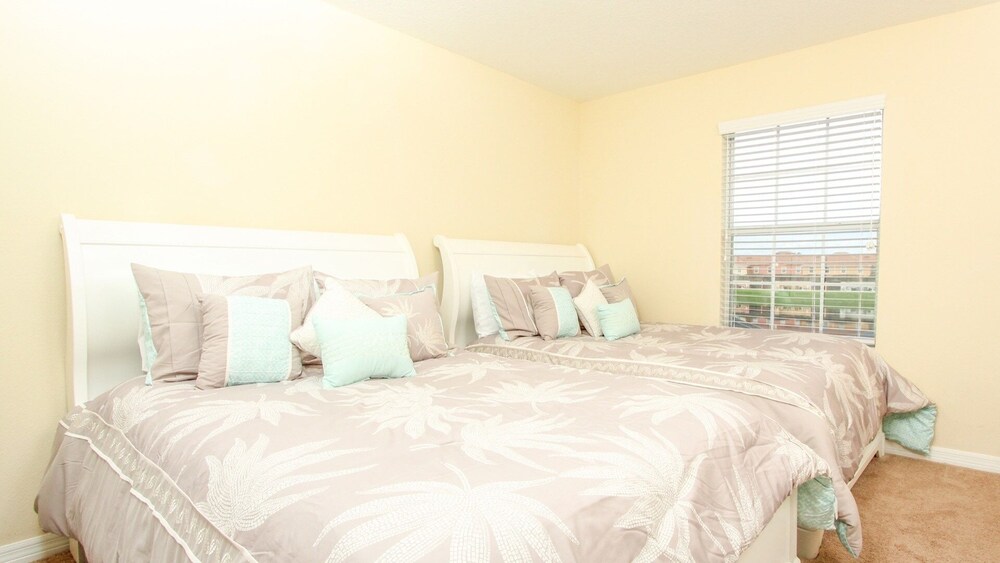 Paradise Palms Resort 4 Bedroom Townhome Pet Friendly 4 Townhouse