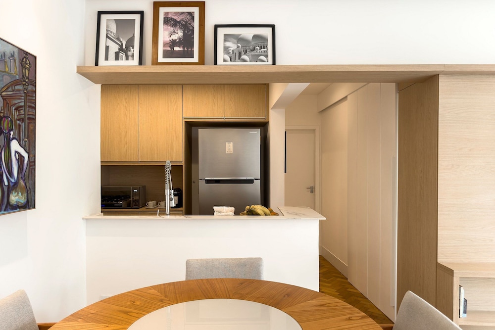 Leblon | 2 quartos, 5 min da Praia – por Casapē Rio