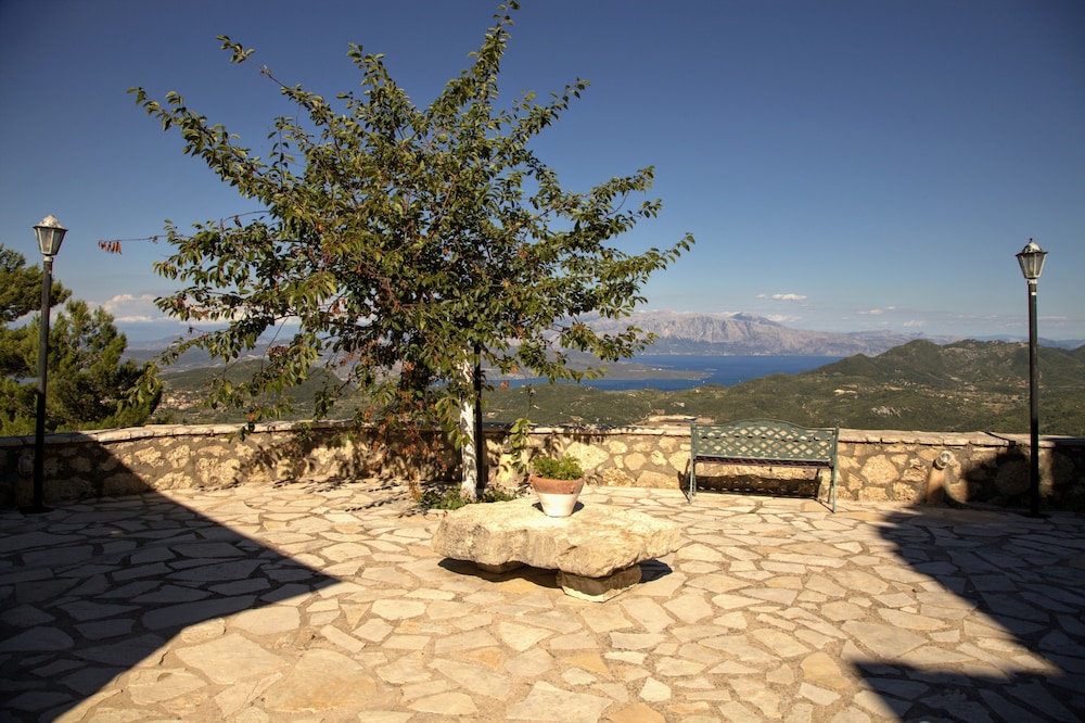 Estate Dafnopanagia