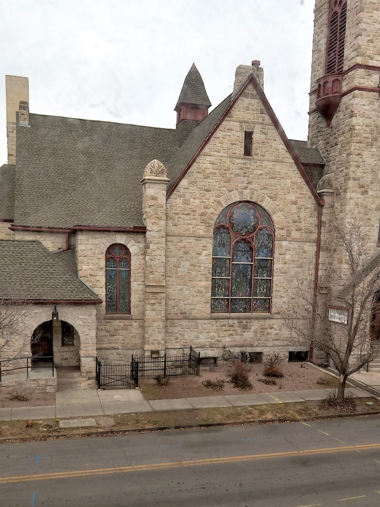 Photo 12