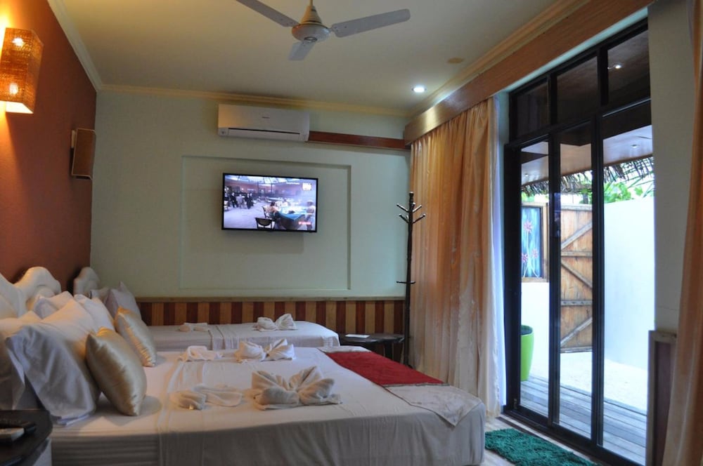 Summer Villa Guest House view 5