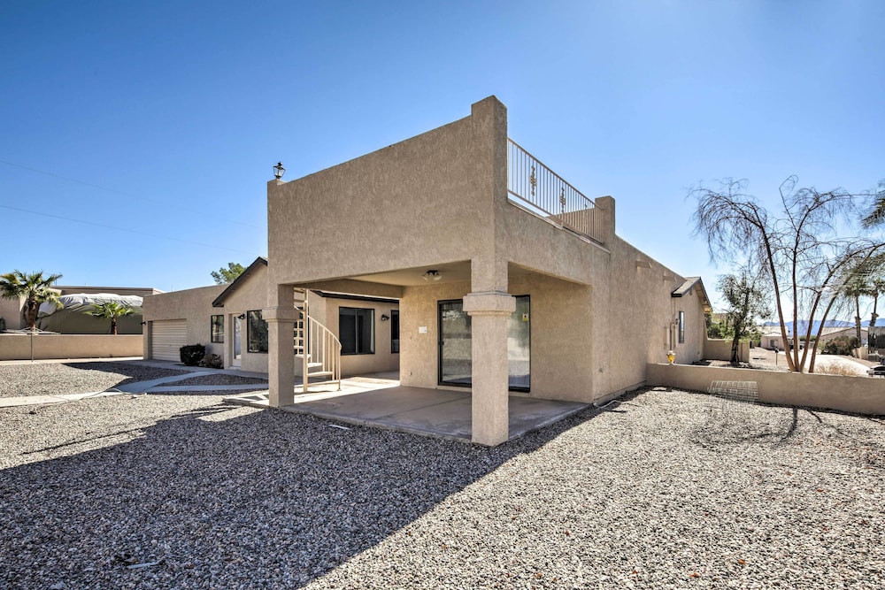 Modern Lake Havasu Retreat: Lake & Mountain Views! view 3