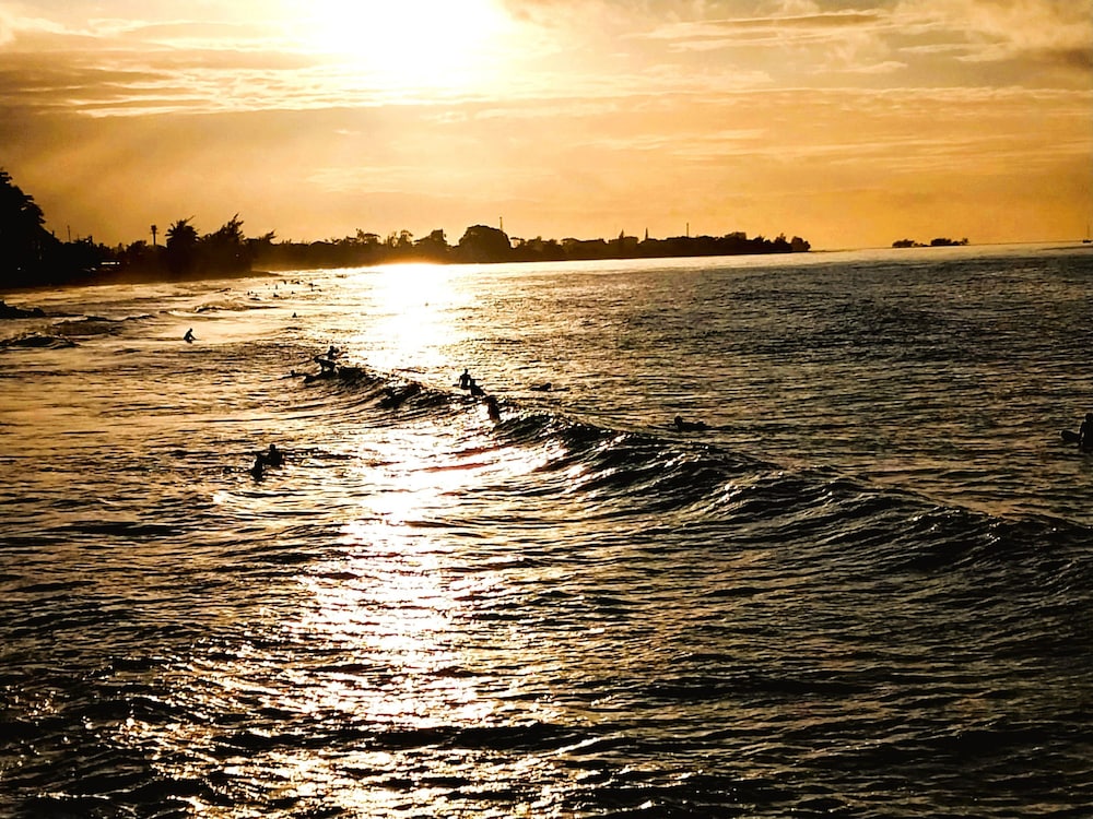 Tahiti - Haumaru Beach Fare