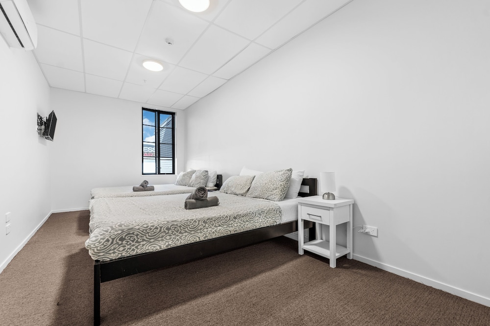 Onehunga Suites