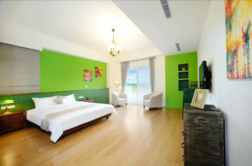 Sunlax B&B