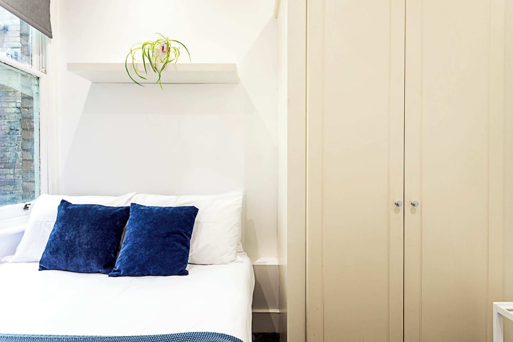 Stylish Hideaway Flat at Milton Park Highgate