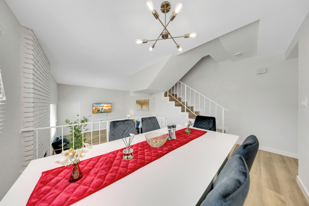 Oneluxstay 3BR near Redondo Beach